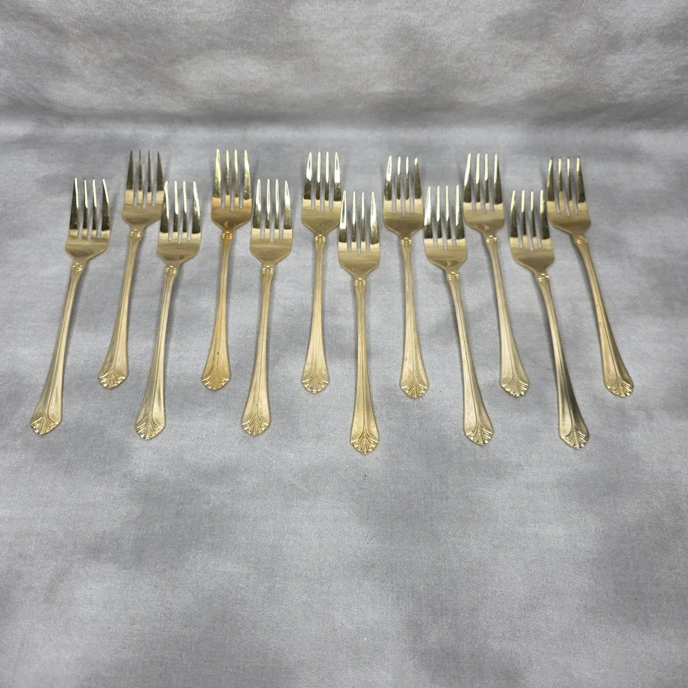 (X12) International Silver INS398 Gold Electroplate 6 5/8